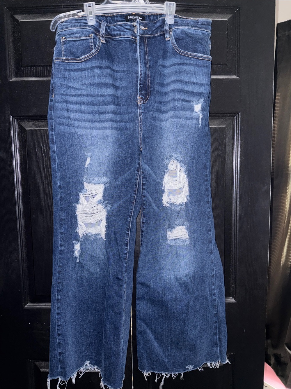 Distressed Risen Jeans